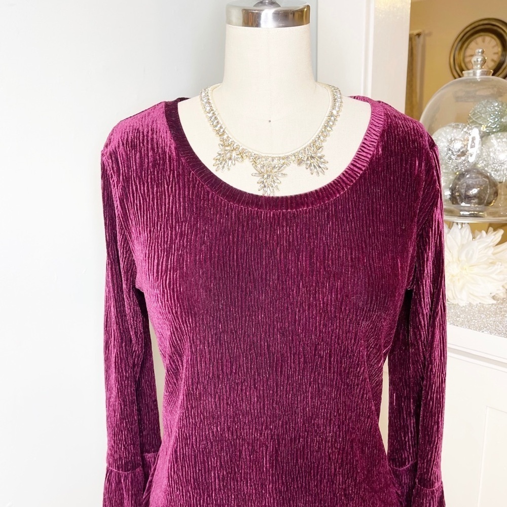 Tribal Burgundy Velvet Scoop Neck Bell Sleeve Stretchy Top Medium - Picture 4 of 13